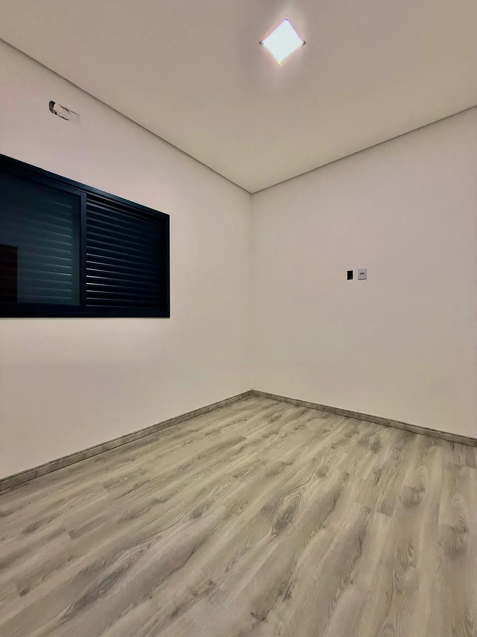 Casa Térrea à Venda com 3 dormitórios e área gourmet com piscina, 145m² no Condomínio Reserva Ipanema em Sorocaba/SP