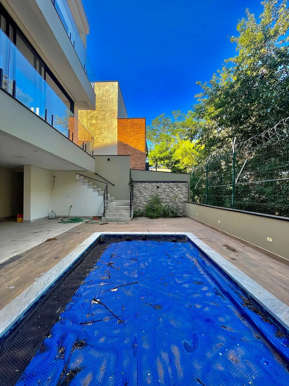 Sobrado à Venda com 3 suítes sendo 1 master, escritório e vista privilegiada, 306m² no Condomínio Cyrela Landscape em Votorantim/SP