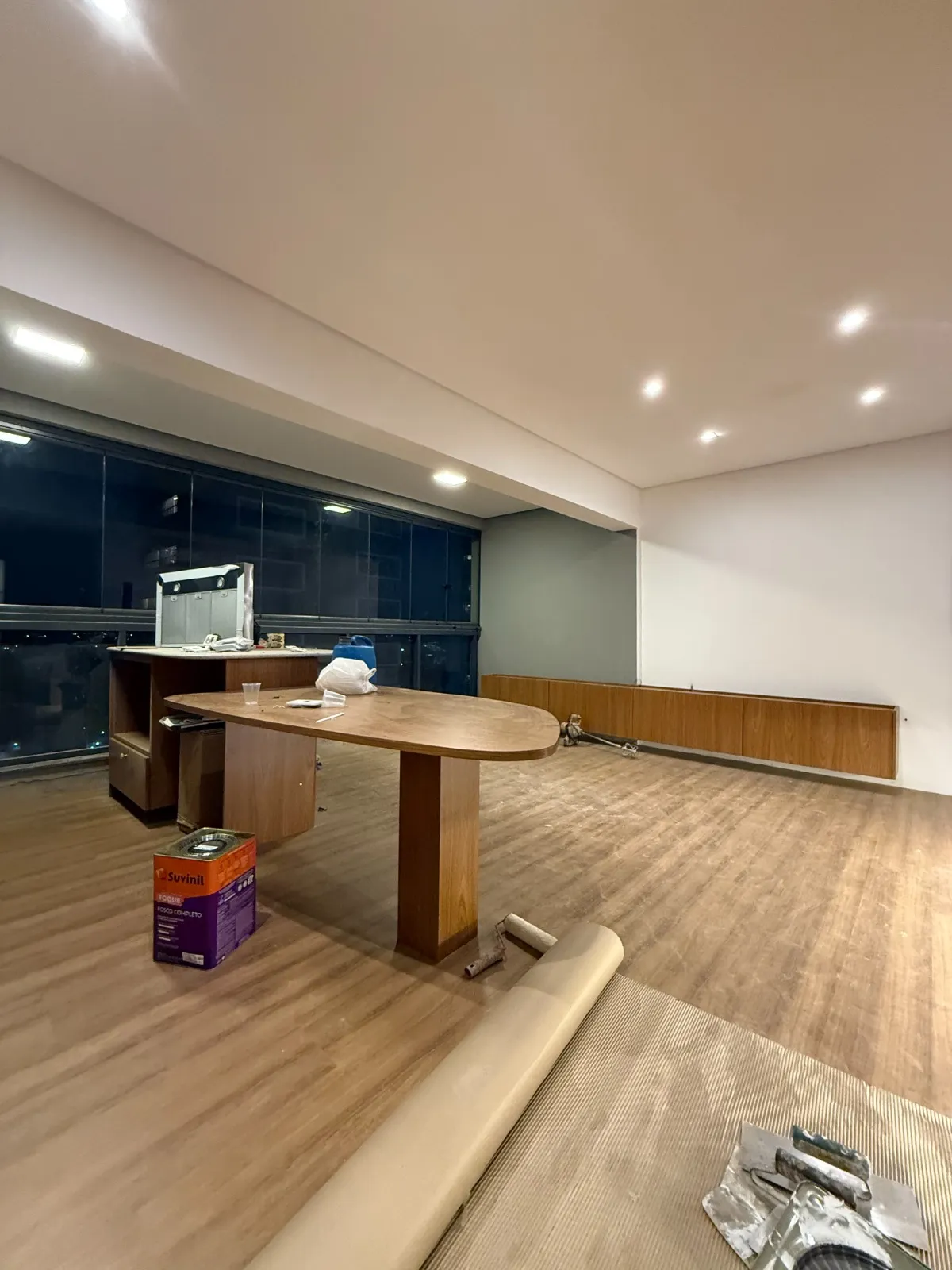 Apartamento à Venda com 2 suítes e ampla varanda gourmet integrada com vista livre, 78m² no Condomínio Alameda JK em Votorantim/SP