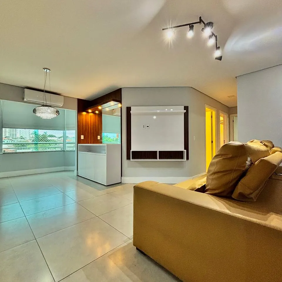Apartamento à Venda com 3 dormitórios sendo 1 suíte, área social integrada e móveis planejados, 80m² no Condomínio Nature Residencial Clube