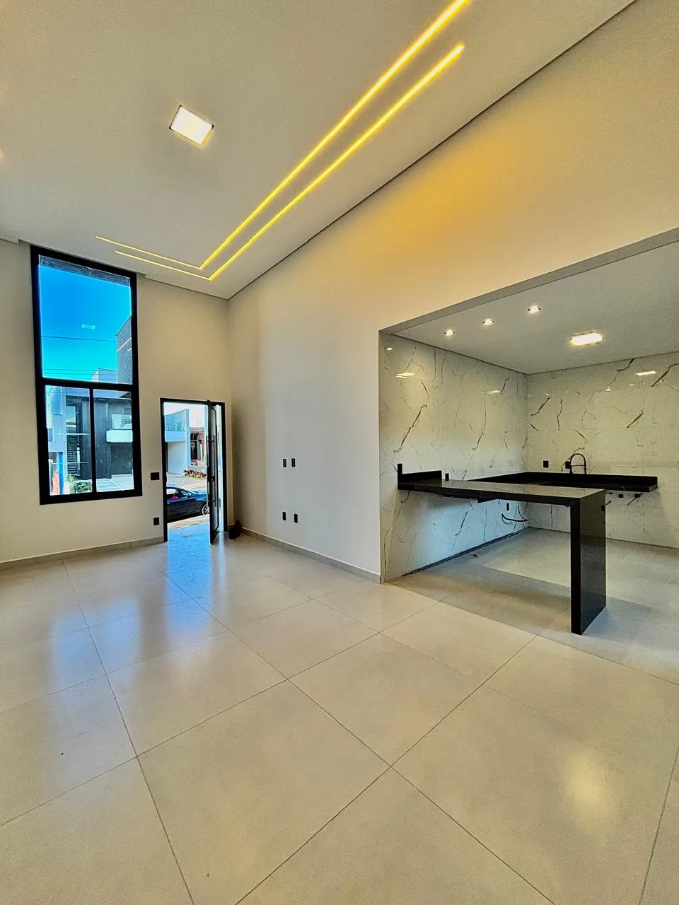 Casa Térrea à Venda com 3 dormitórios sendo 1 suíte e área gourmet com churrasqueira, 140m² em um terreno de 200m² no Condomínio Reserva Ipanema em Sorocaba/SP