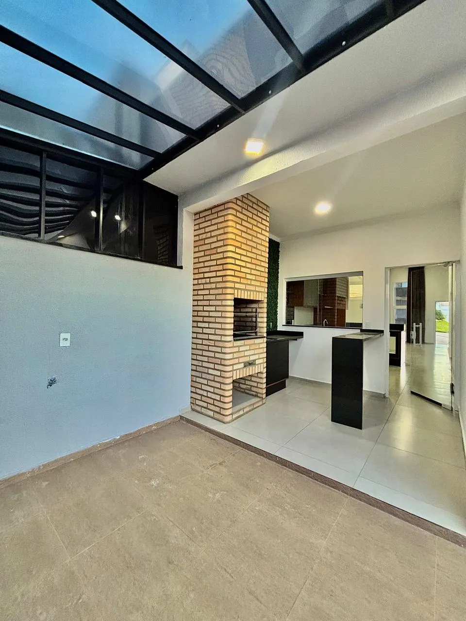 Casa Térrea à Venda com 3 dormitórios sendo 1 suíte e ampla área gourmet com churrasqueira, 100m² em um terreno de 152m² no Condomínio Horto Florestal Villagio em Sorocaba/SP