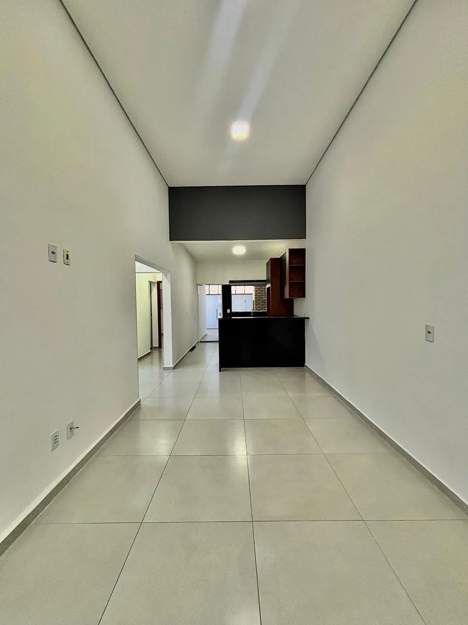 Casa Térrea à Venda com 3 dormitórios sendo 1 suíte e ampla área gourmet com churrasqueira, 100m² em um terreno de 152m² no Condomínio Horto Florestal Villagio em Sorocaba/SP