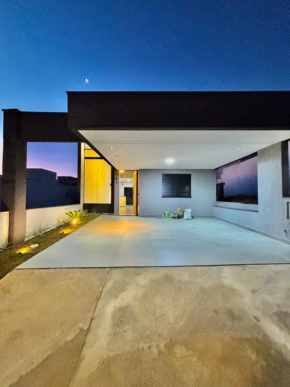 Casa Térrea à Venda com 3 dormitórios sendo 1 suíte e ampla área gourmet com churrasqueira, 120m² em um terreno de 154m² no Condomínio Horto Florestal Villagio em Sorocaba/SP