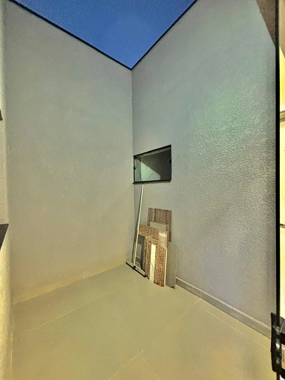 Casa Térrea à Venda com 3 dormitórios sendo 1 suíte e ampla área gourmet com churrasqueira, 120m² em um terreno de 154m² no Condomínio Horto Florestal Villagio em Sorocaba/SP
