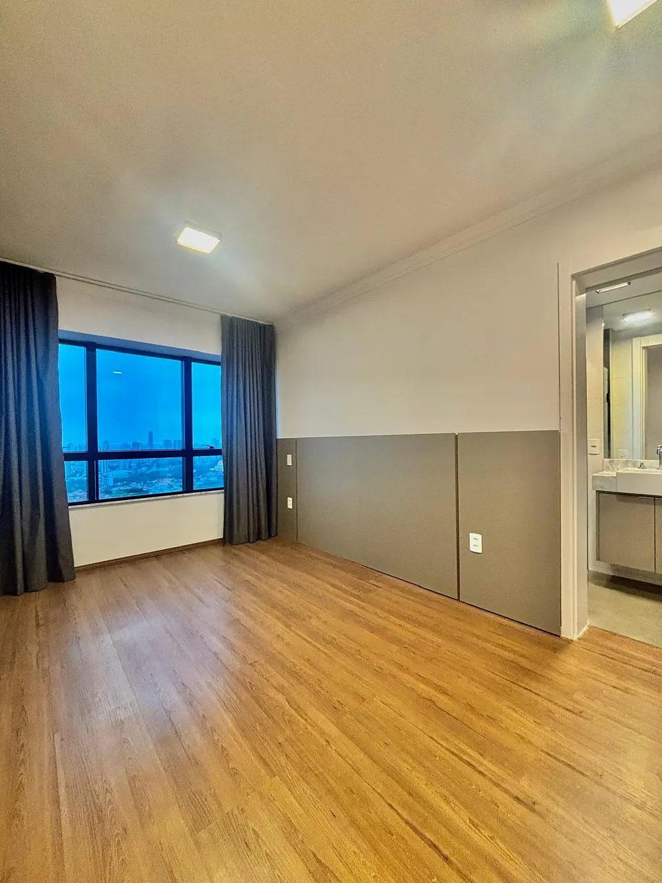 Apartamento à Venda com 3 suítes, modulados e ampla área gourmet com churrasqueira e vista incrível, 104m² no Condomínio Best View Campolim em Sorocaba/SP