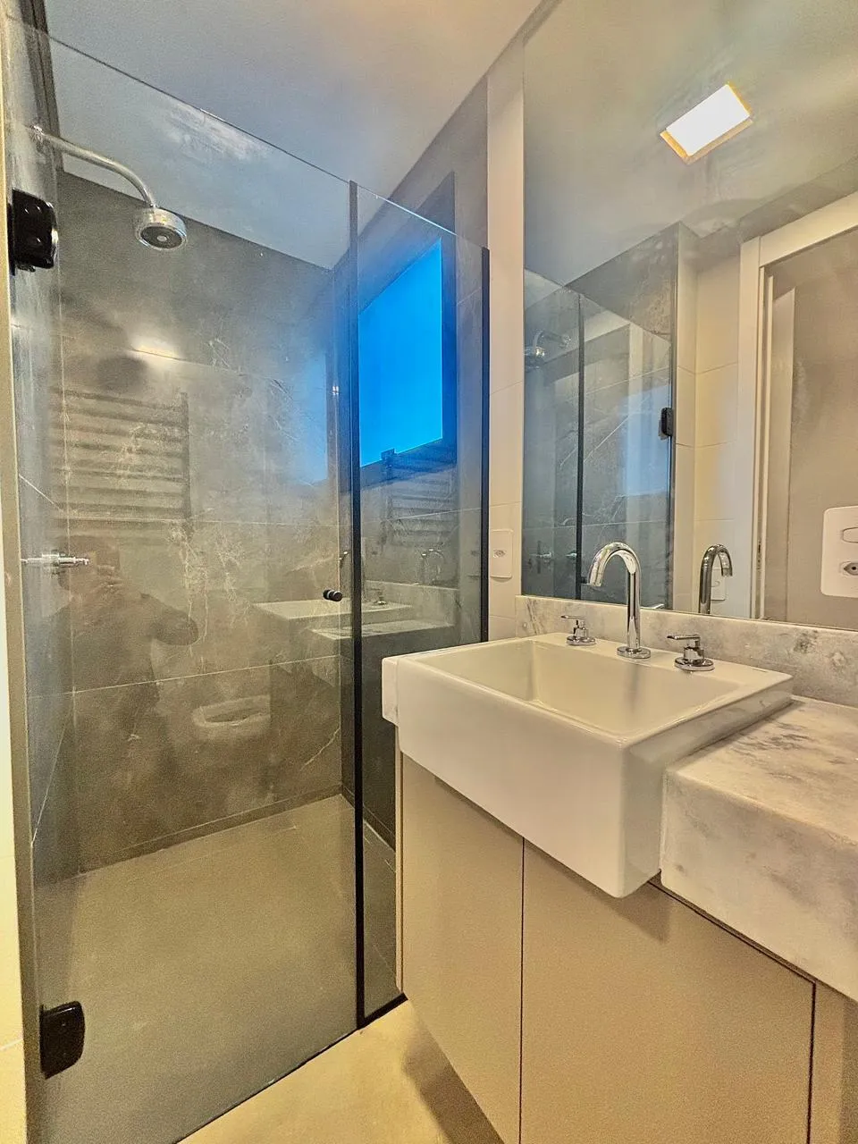 Apartamento à Venda com 3 suítes, modulados e ampla área gourmet com churrasqueira e vista incrível, 104m² no Condomínio Best View Campolim em Sorocaba/SP