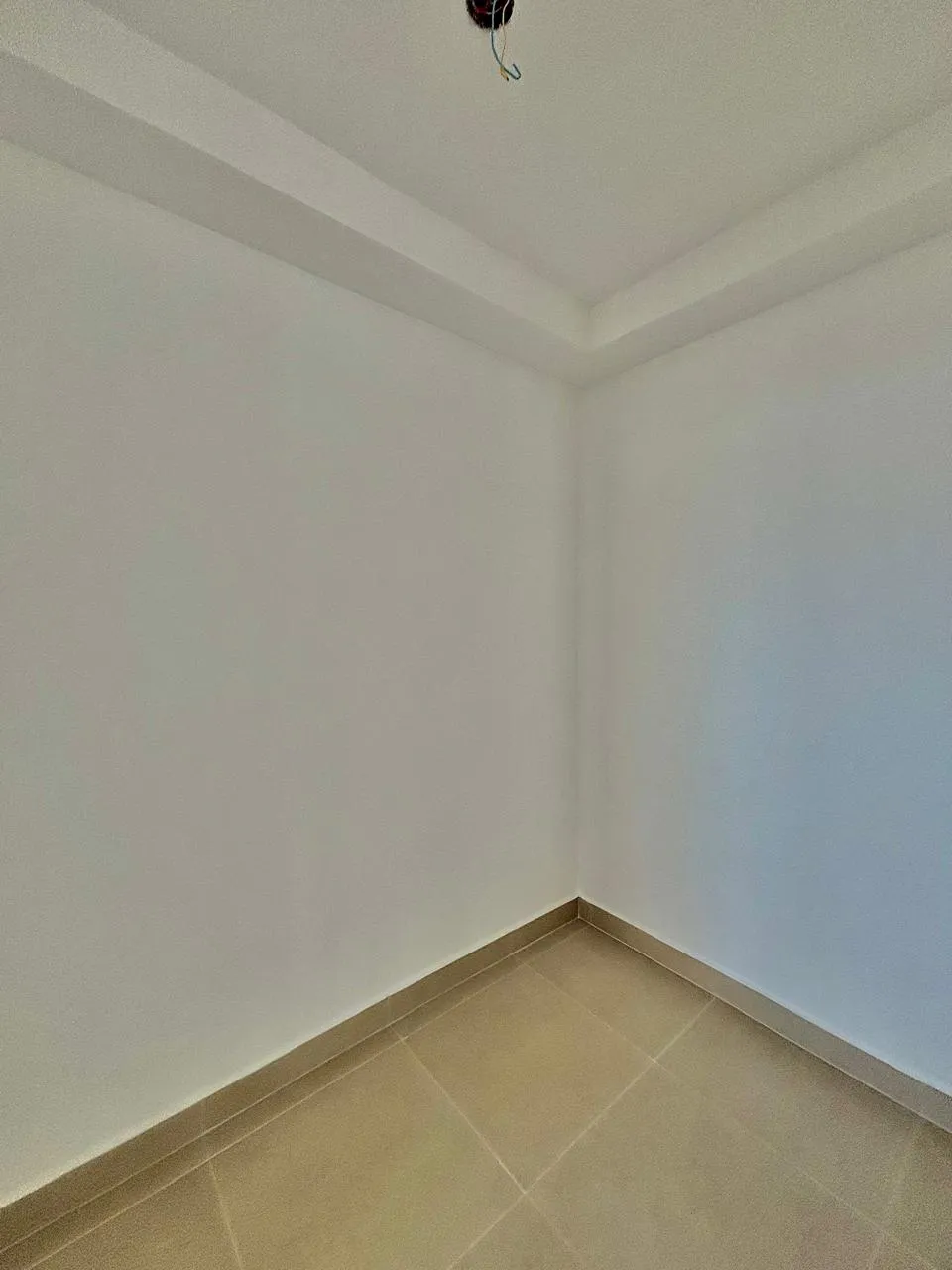 Apartamento à Venda com 1 suíte com closet e varanda gourmet com churrasqueira, 47m² no Condomínio Edifício Mandarim Campolim em Sorocaba/SP