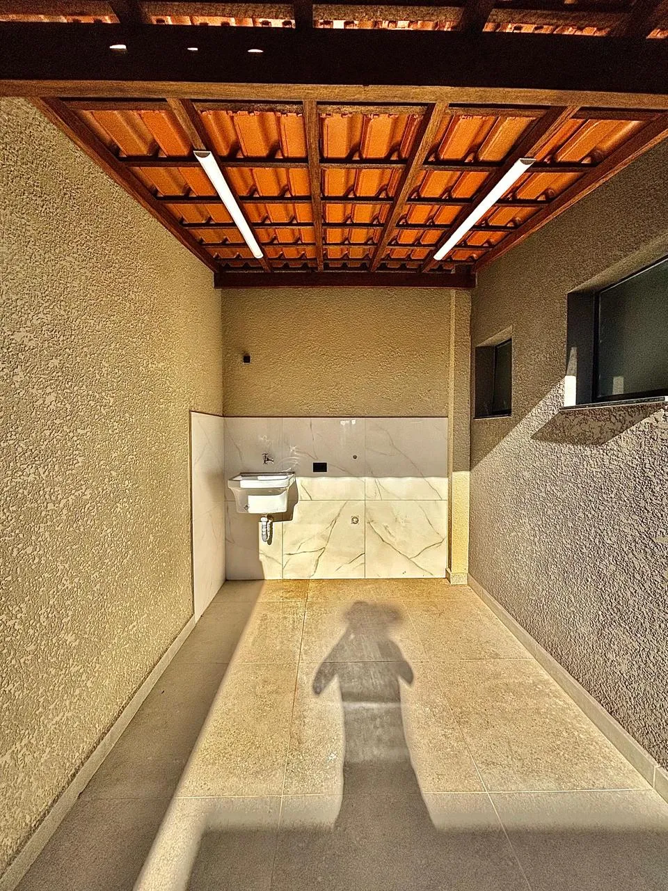 Casa Térrea à Venda com 3 dormitórios sendo 1 suíte e área gourmet com churrasqueira, 140m² em um terreno de 200m² no Condomínio Villagio Wanel em Sorocaba/SP