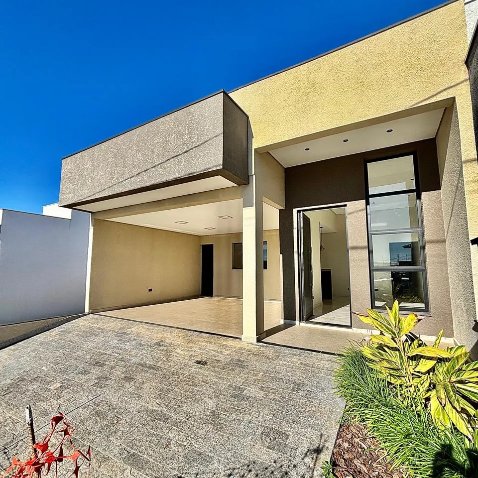 Casa Térrea à Venda com 3 dormitórios sendo 1 suíte e área gourmet com churrasqueira, 140m² em um terreno de 200m² no Condomínio Villagio Wanel em Sorocaba/SP