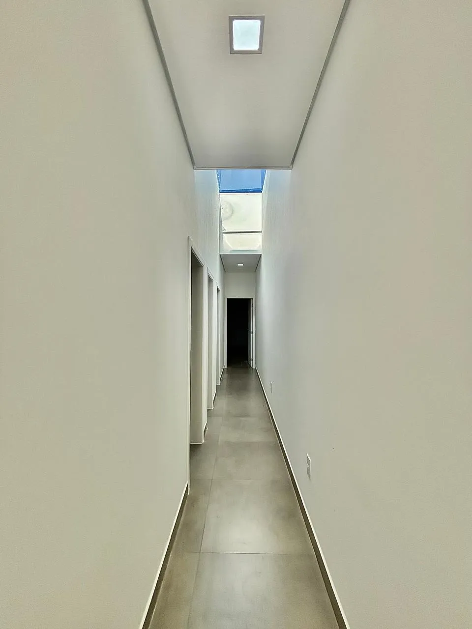 Casa Térrea à Venda com 3 dormitórios sendo 1 suíte e área gourmet com churrasqueira, 132m² em um terreno de 200m² no Condomínio Villagio Wanel em Sorocaba/SP