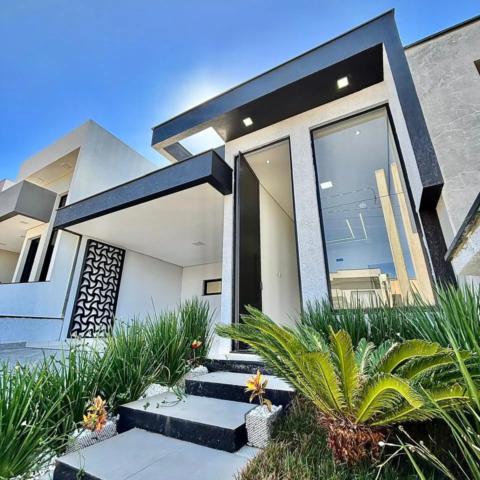 Casa Térrea à Venda com 3 dormitórios sendo 1 suíte e ampla área gourmet com churrasqueira, 143m² em um terreno de 200m² no Condomínio Villagio Wanel em Sorocaba/SP