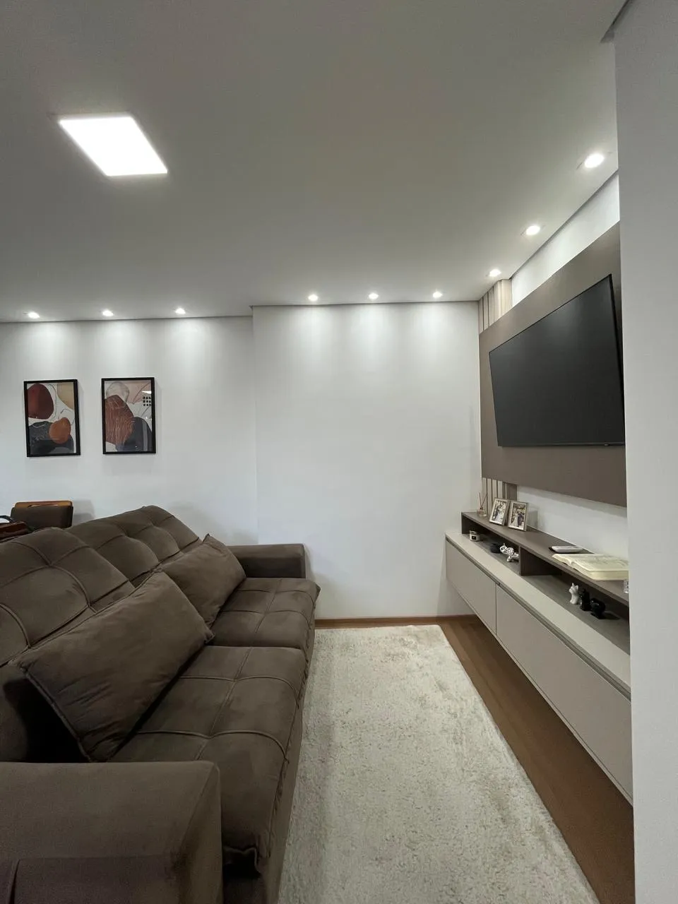 Apartamento Mobiliado à Venda com 2 dormitórios, móveis planejados e ampla área gourmet, 59m² no Condomínio JR São Paulo em Sorocaba/SP