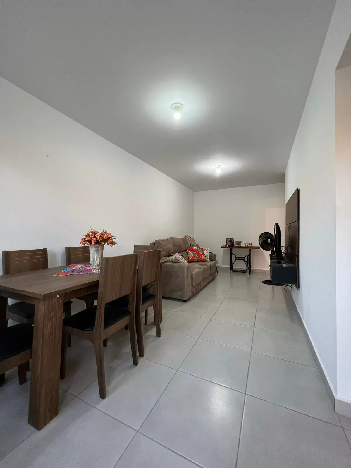 Casa Térrea à Venda com 3 quartos sendo 1 suíte, 66m² no Condomínio Vision Ville em Votorantim/SP