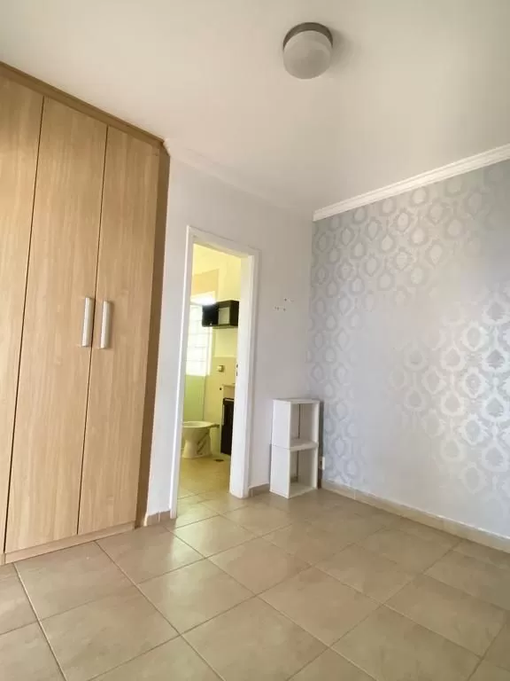 Apartamento Duplex na Cobertura à Venda com 3 quartos sendo 2 suítes e área gourmet, 130m² em Sorocaba/SP no Edifício Tropical
