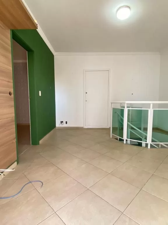 Apartamento Duplex na Cobertura à Venda com 3 quartos sendo 2 suítes e área gourmet, 130m² em Sorocaba/SP no Edifício Tropical