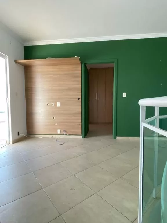Apartamento Duplex na Cobertura à Venda com 3 quartos sendo 2 suítes e área gourmet, 130m² em Sorocaba/SP no Edifício Tropical