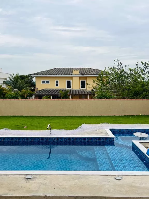 Casa Térrea à Vendacom 3 quartos sendo 1 suíte com closet, 220m² em Araçoiaba da Serra/SP no Condomínio Village Ipanema 