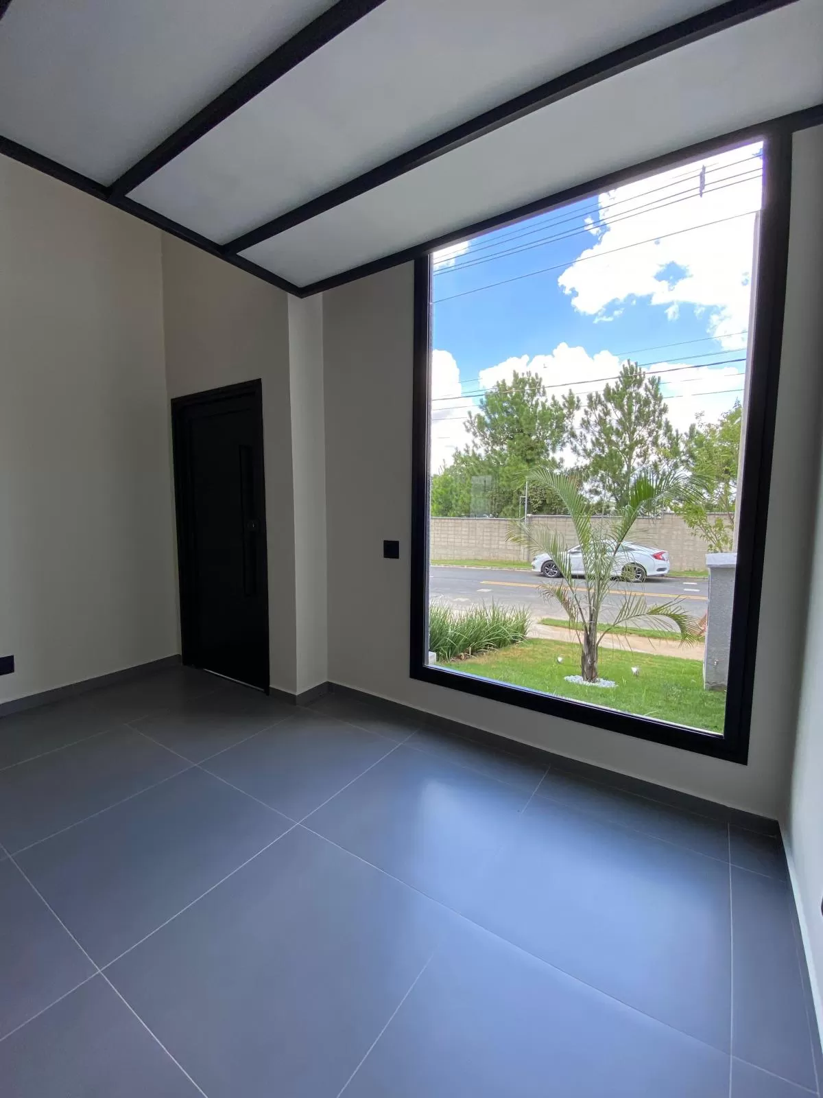 Casa Térrea à Venda com 3 suítes, escritório e piscina em Sorocaba/SP no Condomínio Le France