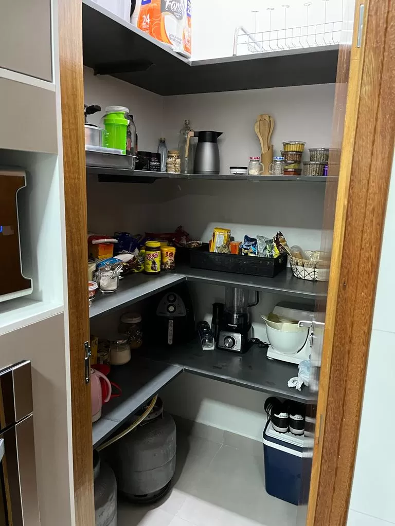 Sobrado Mobiliado à Venda com 3 quartos sendo 1 suíte, 164m² em Sorocaba/SP no Condomínio Horto Florestal Villagio