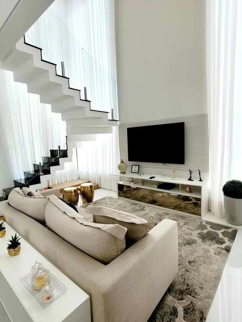 Casa à Venda na Modalidade de Porteira Fechada com 3 suítes e jacuzzi, 192m² em Sorocaba/SP no Condomínio Terras de São Francisco