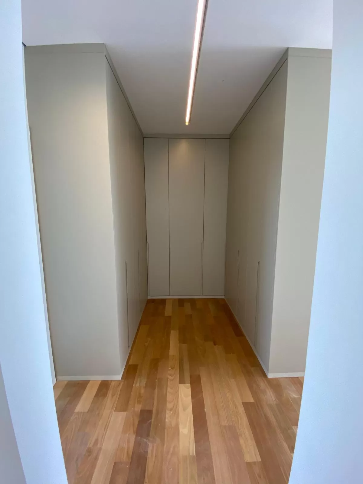 Casa à Venda com 3 suítes sendo 1 master com closet e piscina, 360m² em Votorantim/SP no Condomínio Alphaville Nova Esplanada
