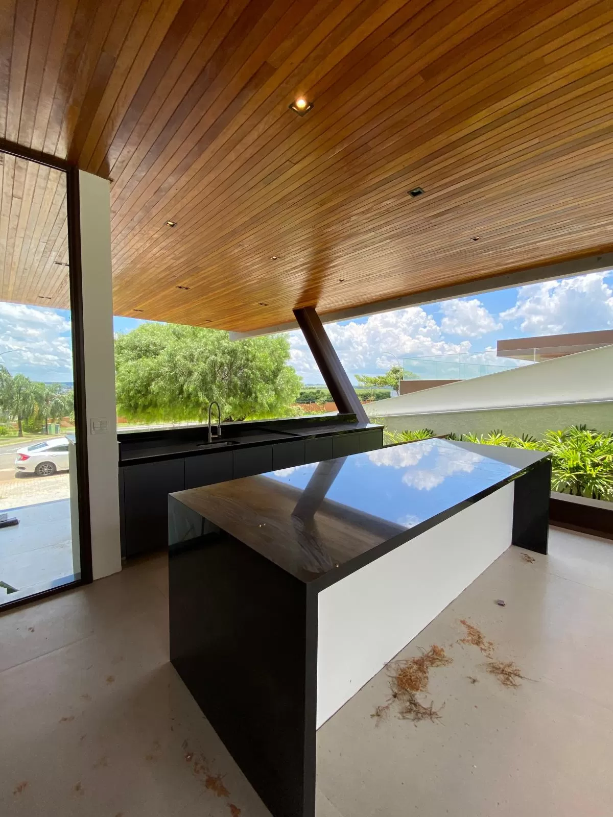 Casa à Venda com 3 suítes sendo 1 master com closet e piscina, 360m² em Votorantim/SP no Condomínio Alphaville Nova Esplanada