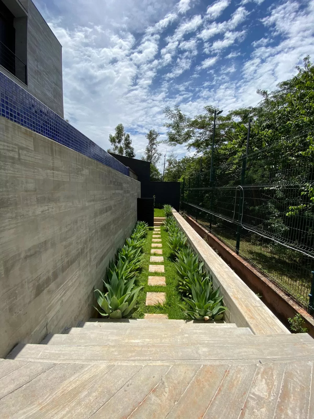 Casa à Venda com 3 suítes e piscina aquecida, 333m² em Votorantim/SP no Condomínio Alphaville Nova Esplanada