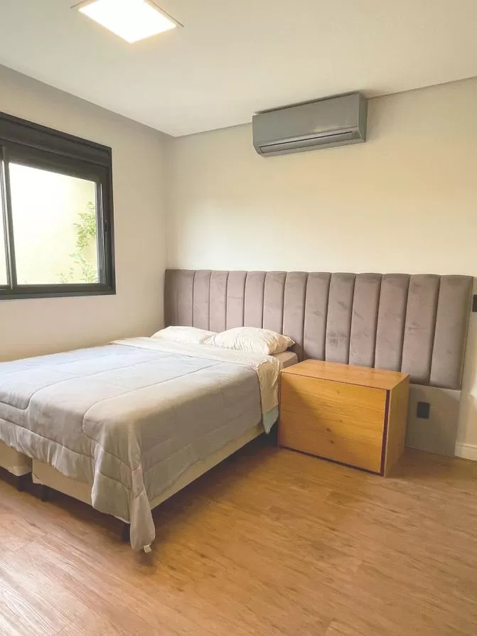 Casa à Venda com 3 suítes sendo 1 master com closet e piscina climatizada, 295m² em Votorantim/SP no Condomínio Alphaville Nova Esplanada