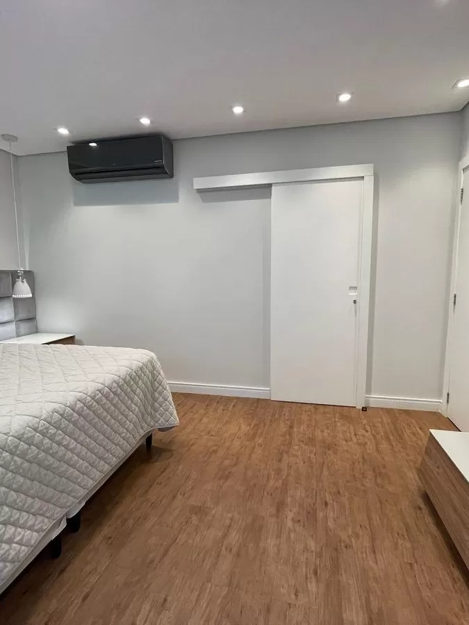 Casa à Venda com 3 suítes sendo 1 master com closet e piscina climatizada, 295m² em Votorantim/SP no Condomínio Alphaville Nova Esplanada
