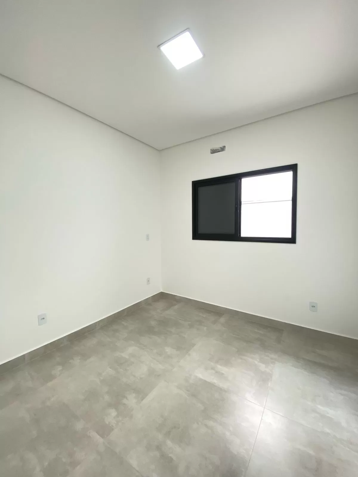 Casa à Venda no Condomínio Villagio Wanel em Sorocaba/SP