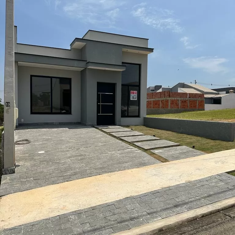 Casa à Venda no Condomínio Villagio Ipanema em Sorocaba/SP