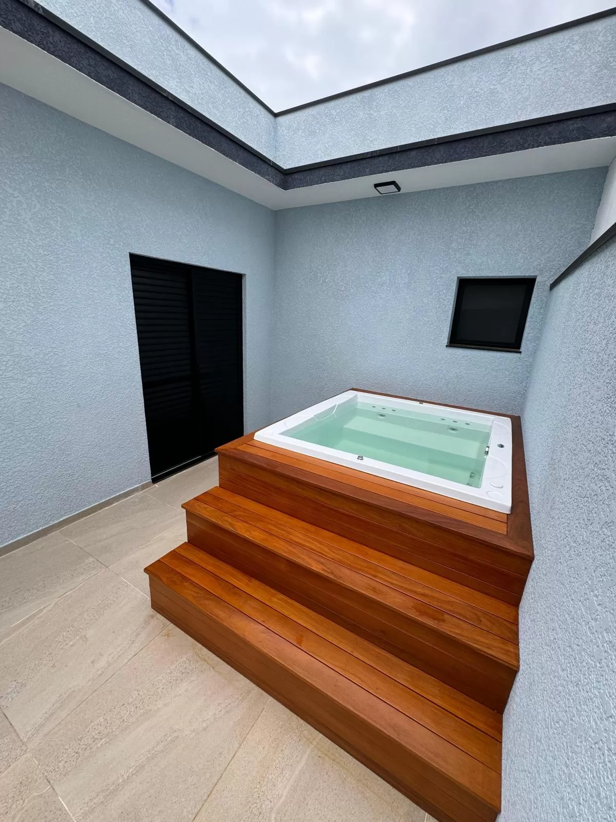 Casa à Venda no Condomínio Villagio Wanel em Sorocaba/SP