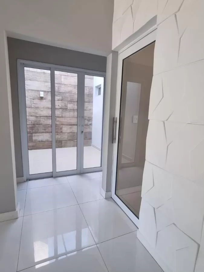 Casa à Venda no Condomínio Terras de São Francisco em Sorocaba/SP