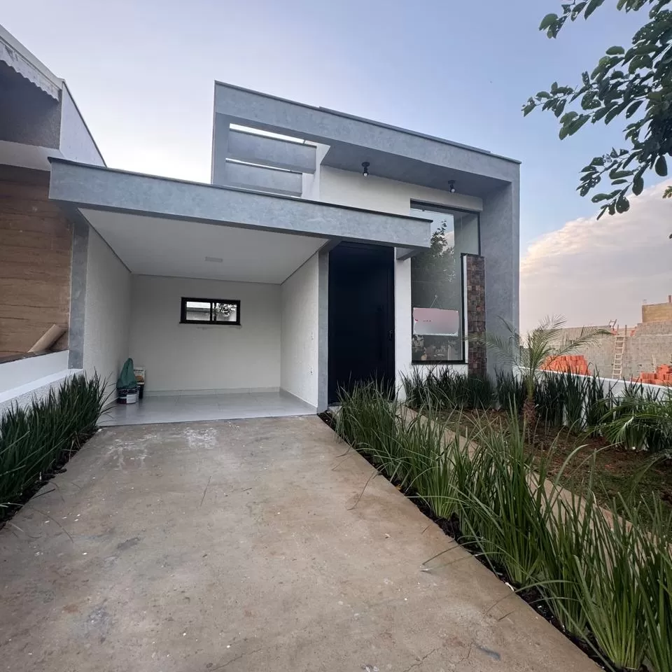 Casa à Venda no Condomínio Residencial Jardim em Sorocaba/SP