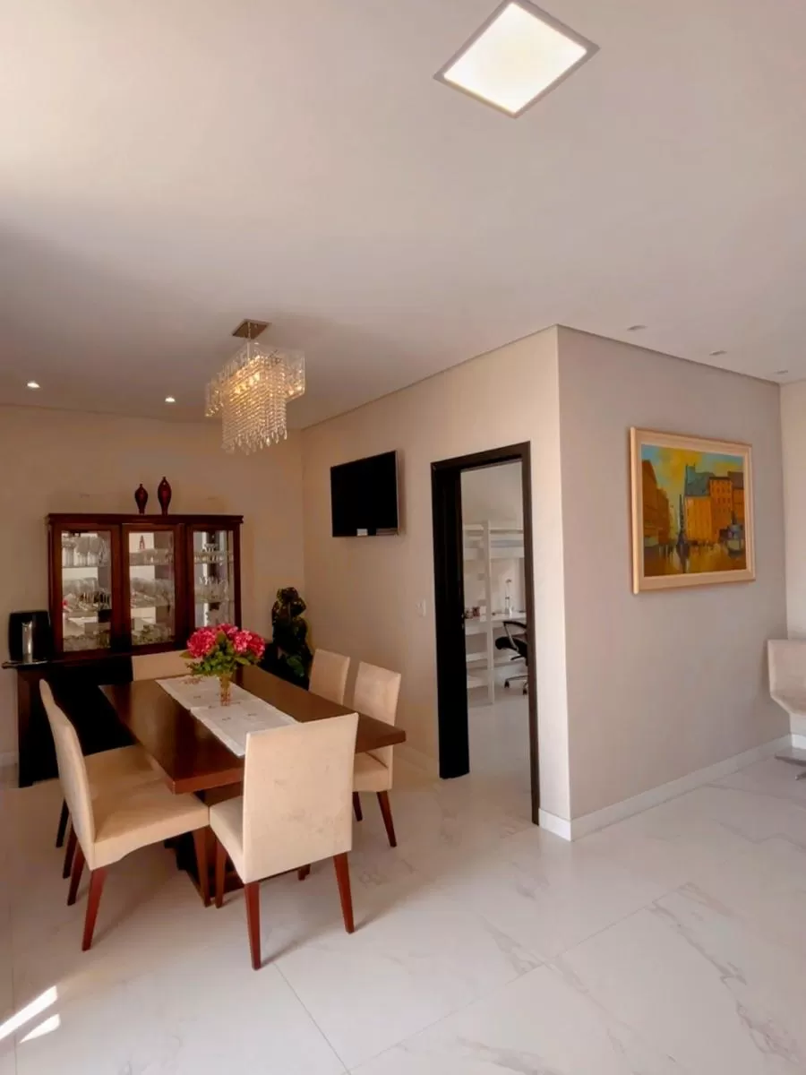 Casa à Venda com 4 suítes, piscina privativa e área gourmet com churrasqueira, 330m² no Condomínio Cyrela Landscape em Votorantim/SP
