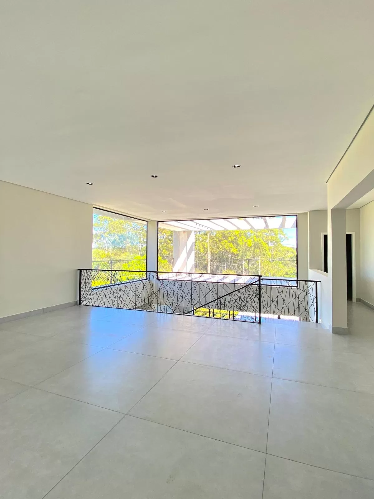 Casa de Esquina à Venda no Condomínio Ibirapuera em Sorocaba/SP