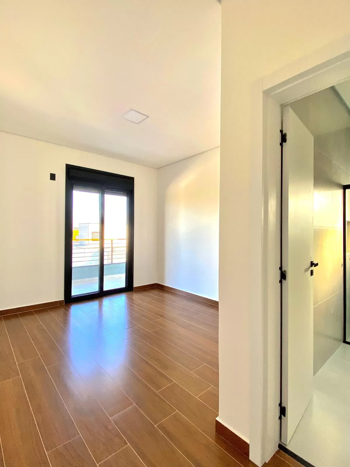 Sobrado à Venda com 3 suítes e área gourmet com piscina, 260m² no Condomínio Cyrela Landscape em Votorantim/SP