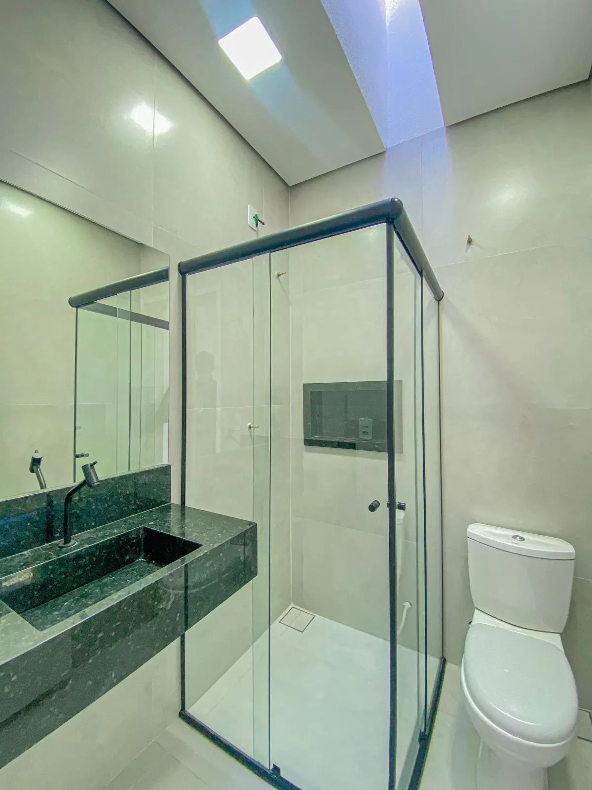 Casa Térrea à Venda no Condomínio Residencial Jardim